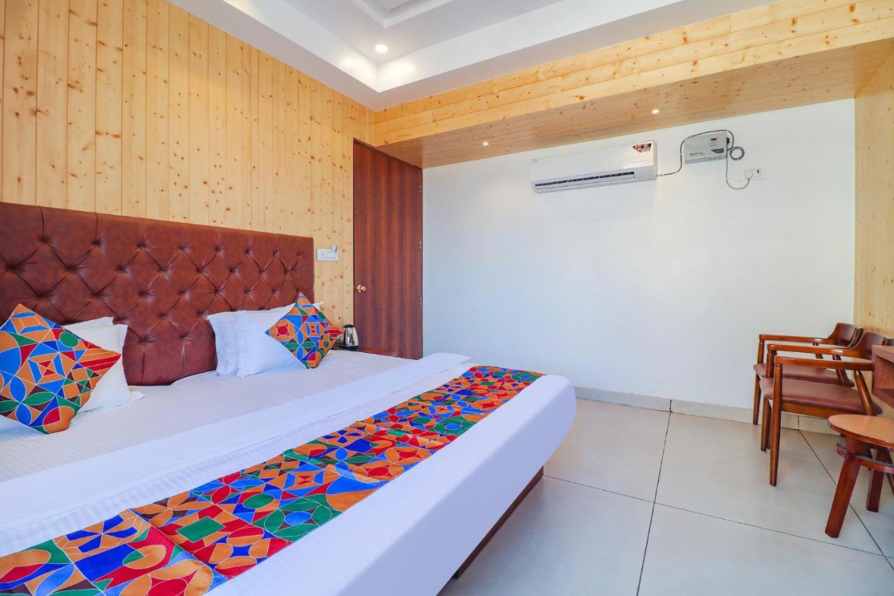 Fabhotel Grand Arya Patna  Buitenkant foto