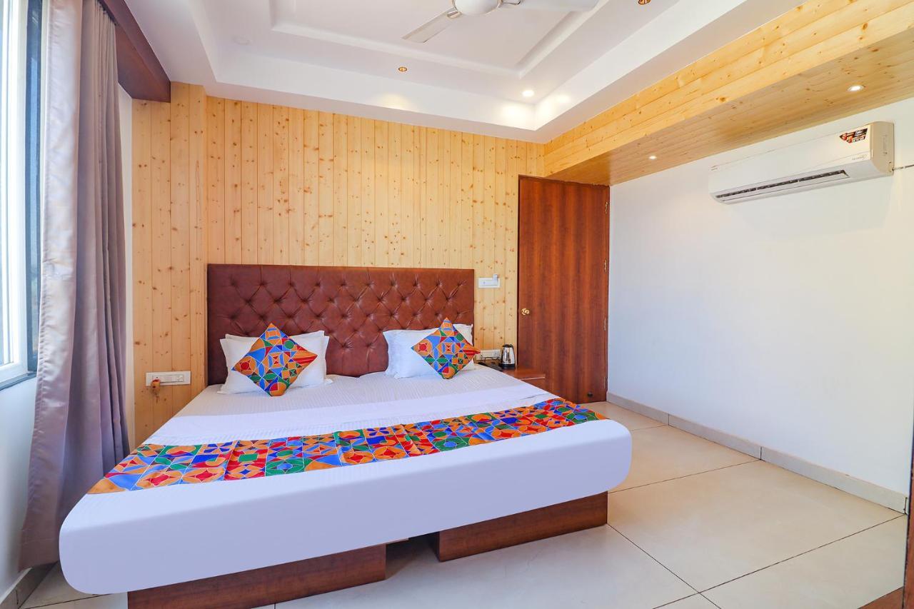 Fabhotel Grand Arya Patna  Buitenkant foto